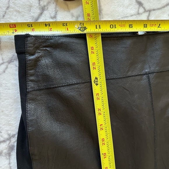 Vintage Witchy Black Leather Skirt Womens 10 Whimsigoth Midi Dark Academia Punk - Picture 8 of 8